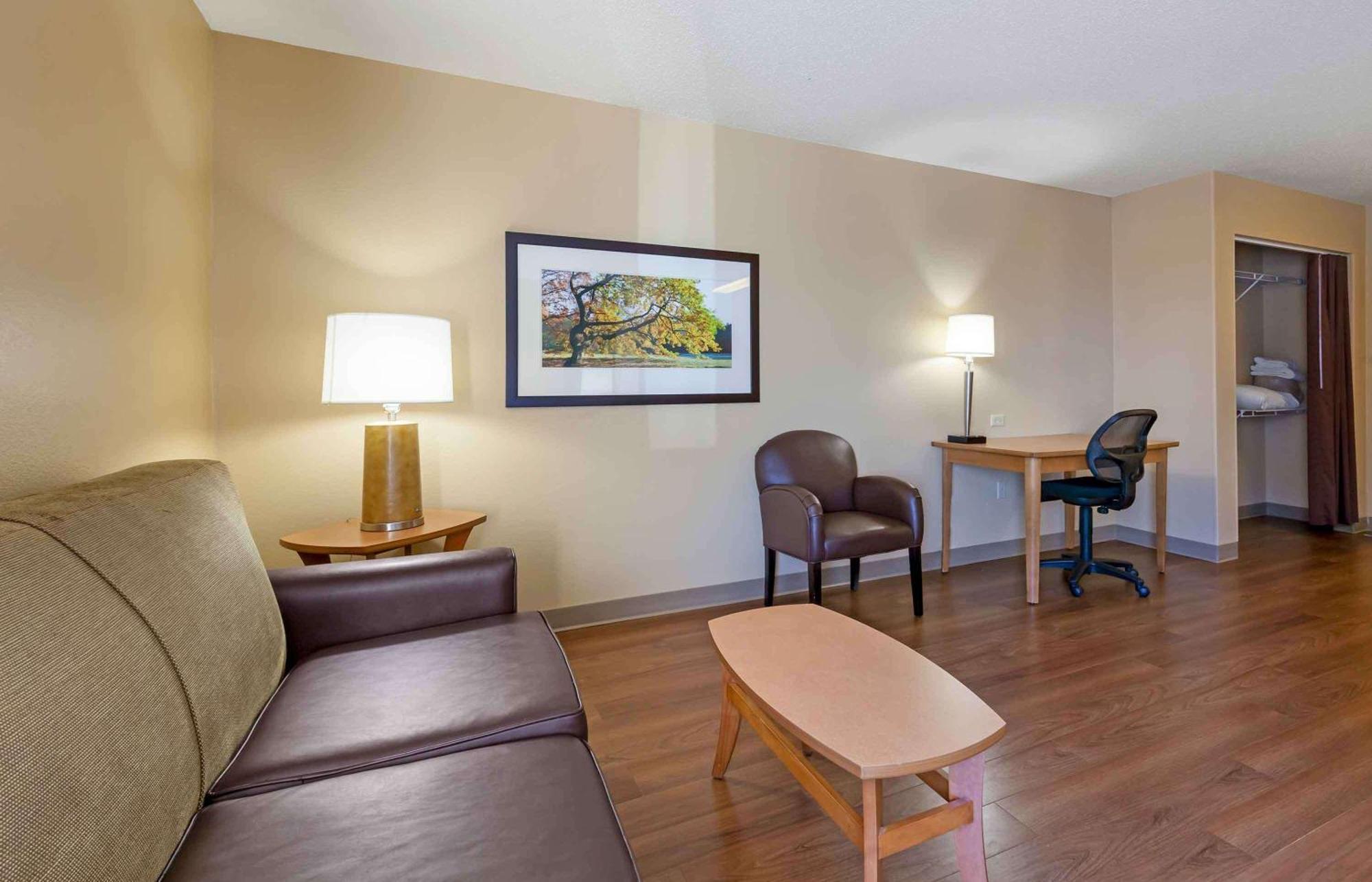 Extended Stay America Select Suites - Madison - Old Sauk Rd Экстерьер фото