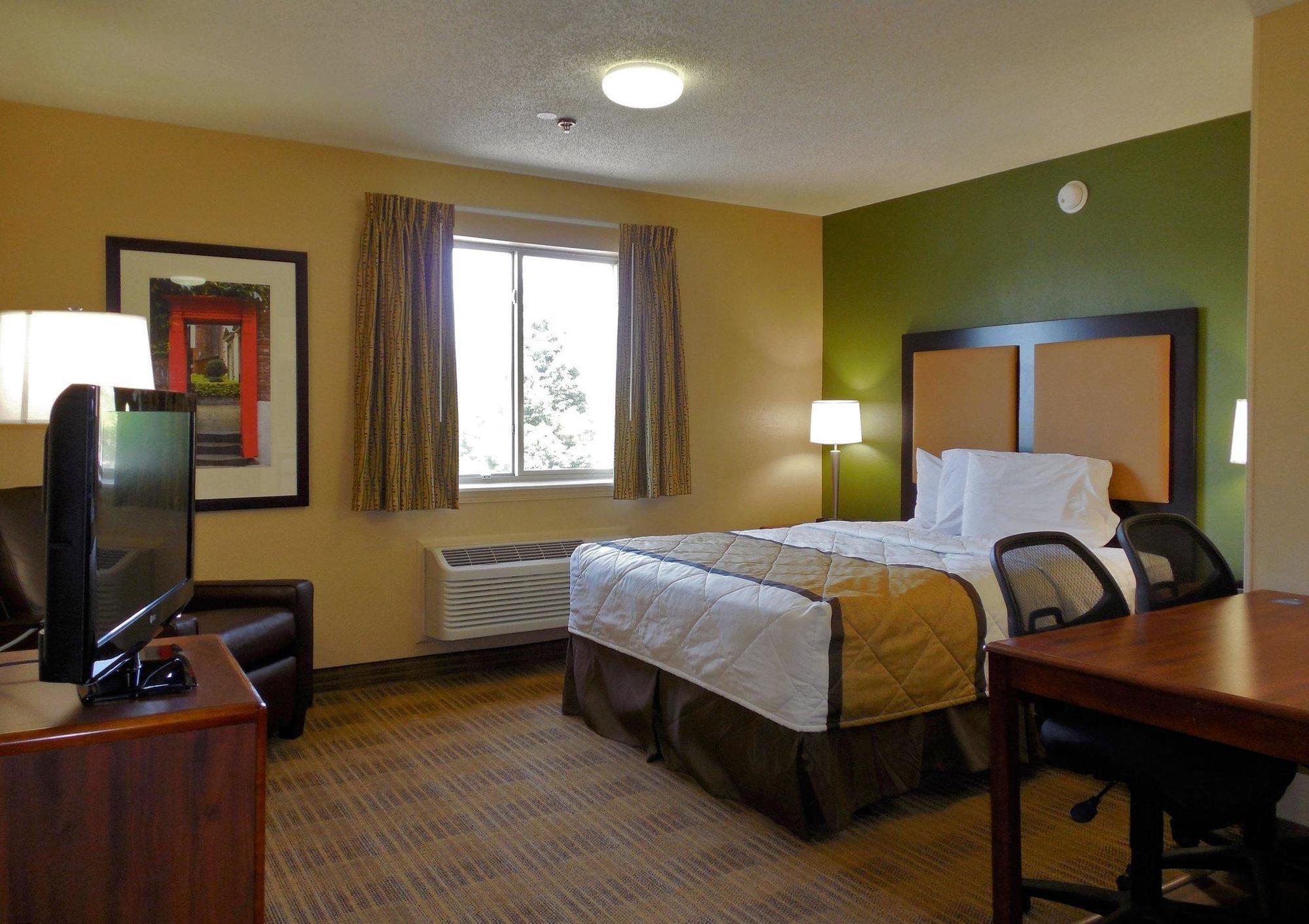 Extended Stay America Select Suites - Madison - Old Sauk Rd Экстерьер фото