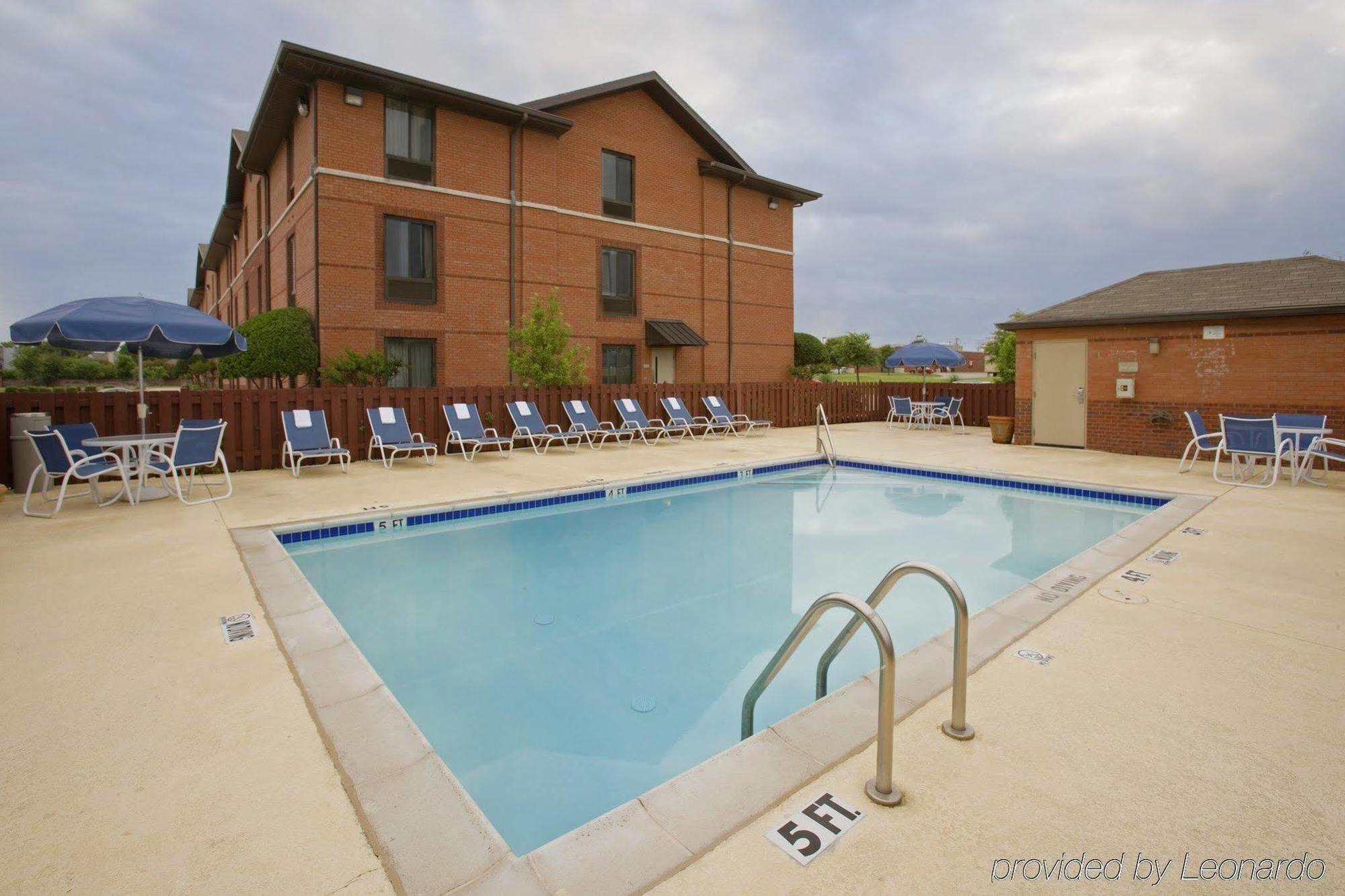 Extended Stay America Select Suites - Madison - Old Sauk Rd Экстерьер фото